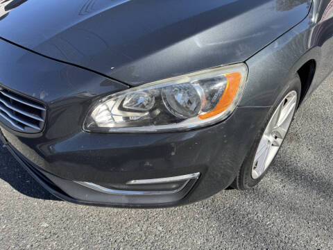 2015 Volvo S60 T5 Drive-E Premier Plus