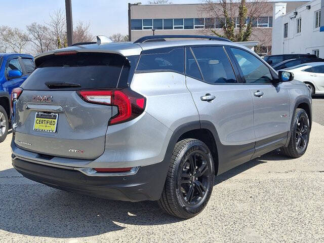 2023 GMC Terrain AT4