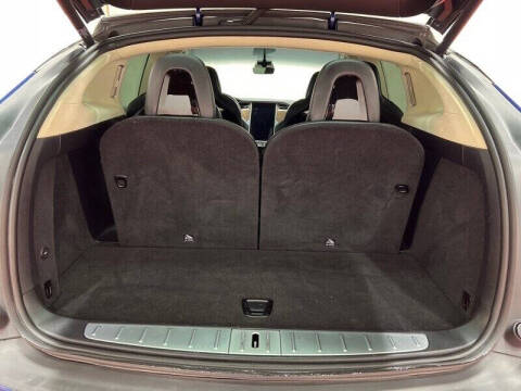 2017 Tesla Model X 75D