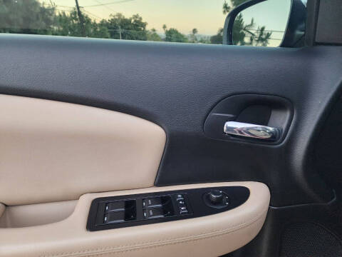 2011 Chrysler 200 Limited