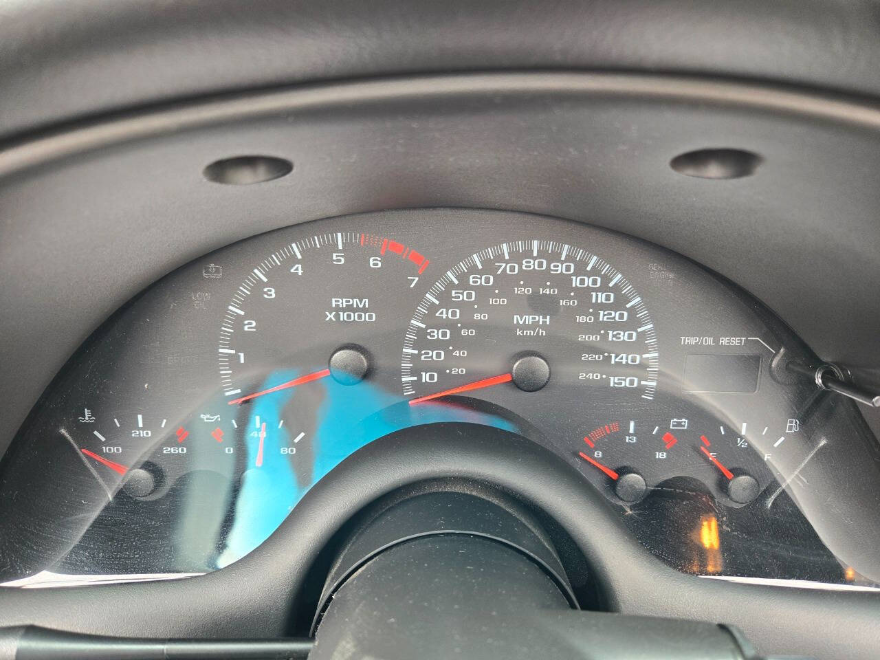 2002 Chevrolet Camaro 111