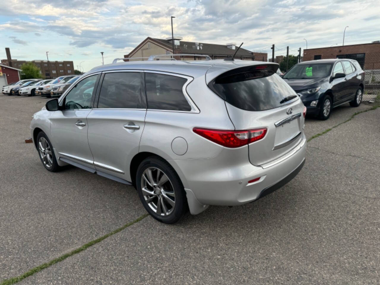 2014 INFINITI QX60 for sale at BEST DEAL AUTO SALES in Moorhead, MN