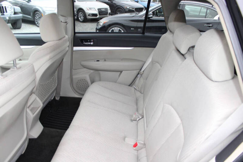 2012 Subaru Outback 3.6R Premium