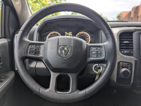 2016 RAM 1500 SLT