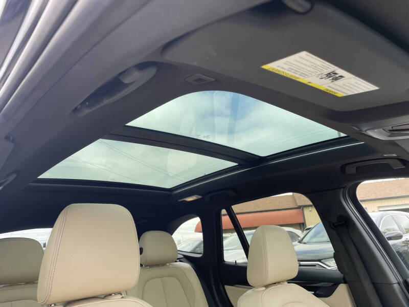 2017 BMW X1 xDrive28i