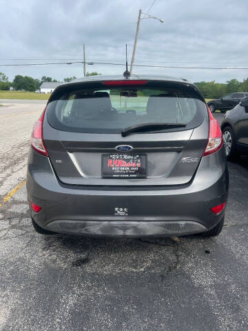 2015 Ford Fiesta SE
