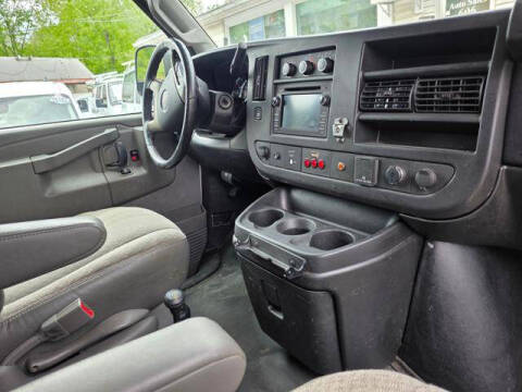 2016 GMC Savana 2500
