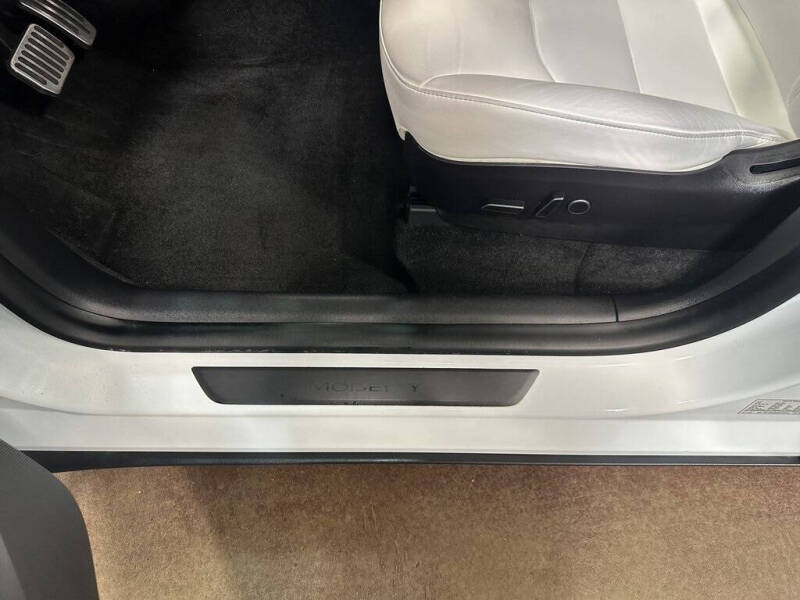 2022 Tesla Model Y Long Range