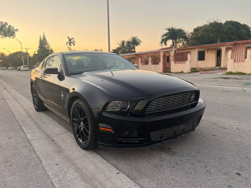 2014 Ford Mustang for sale at MIAMI FINE CARS & TRUCKS in Hialeah FL
