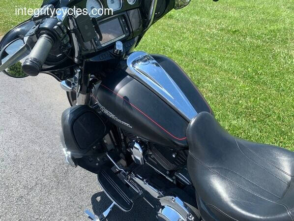 2014 Harley-Davidson Street Glide Special