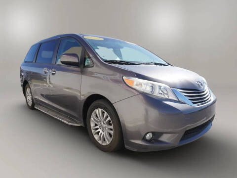 2015 Toyota Sienna