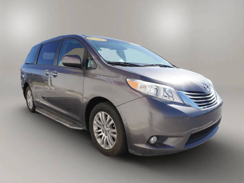 2015 Toyota Sienna