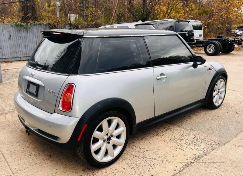 2004 MINI Cooper S