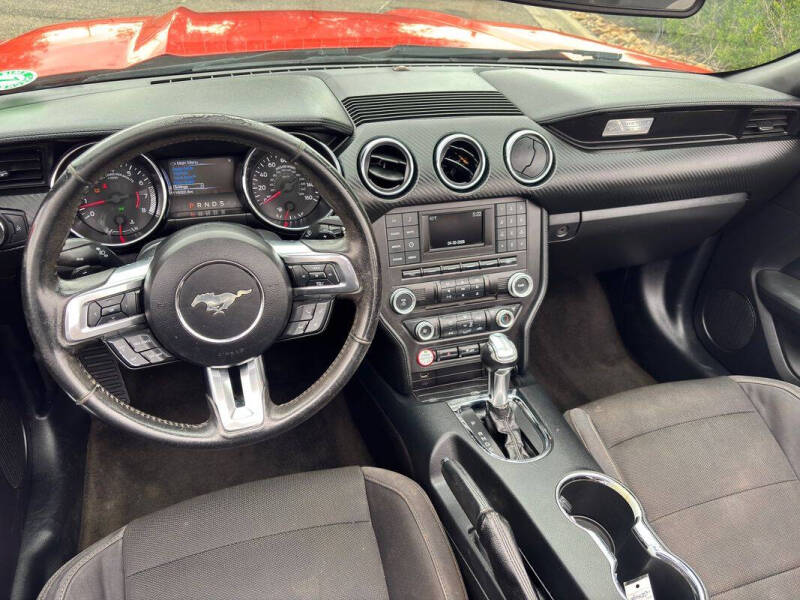 2016 Ford Mustang V6