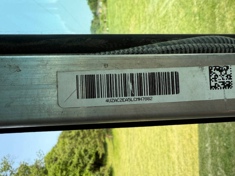 2020 Freightliner MT45 Chassis