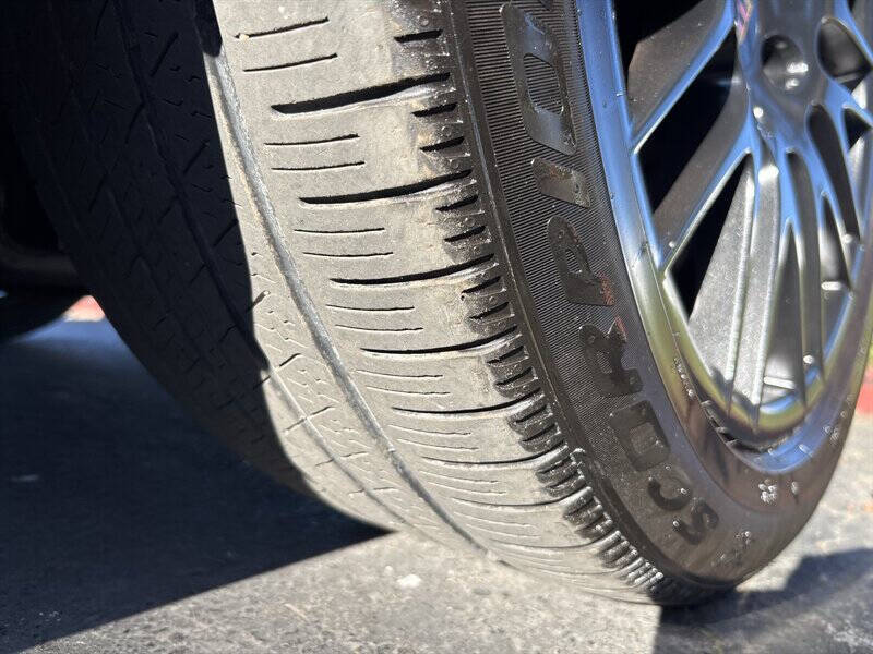 2016 Porsche Cayenne GTS