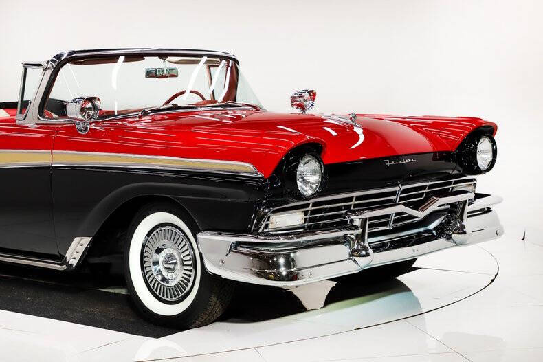 1957 Ford Fairlane