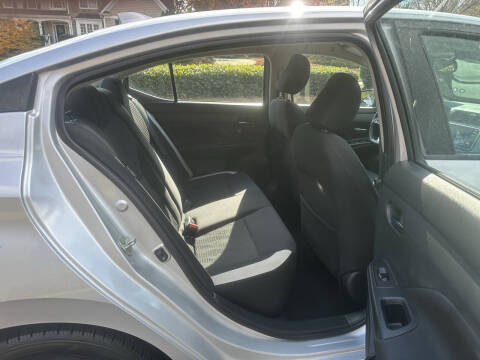 2021 Nissan Versa SV