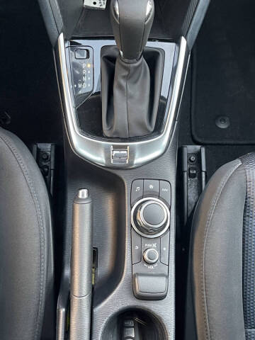 2019 Toyota Yaris XLE