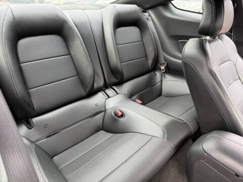 2017 Ford Mustang EcoBoost Premium