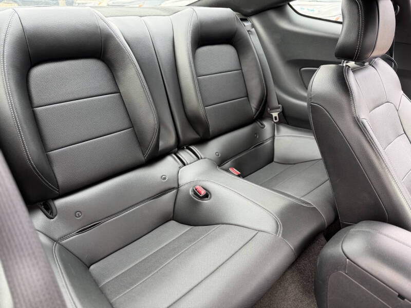 2017 Ford Mustang EcoBoost Premium