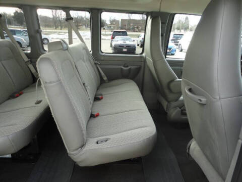 2024 GMC Savana LT 2500