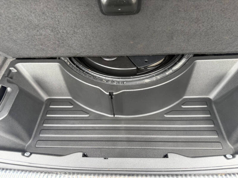 2011 Audi Q5 2.0T quattro Premium Plus