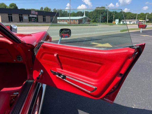 1971 Chevrolet Corvette 43