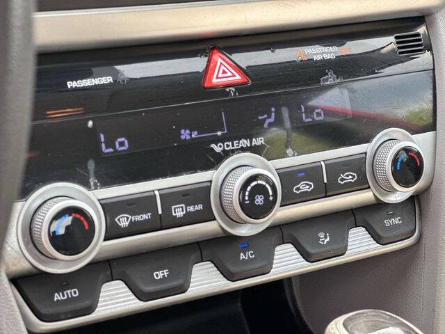 2020 Hyundai Elantra
