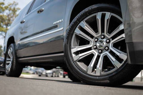 2017 GMC Yukon XL Denali