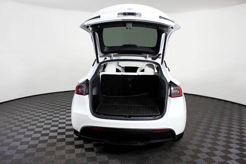 2020 Tesla Model Y Long Range