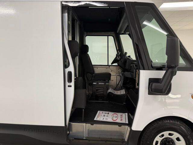 2026 Chevrolet BrightDrop 400