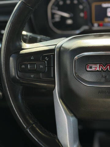 2021 GMC Yukon SLT