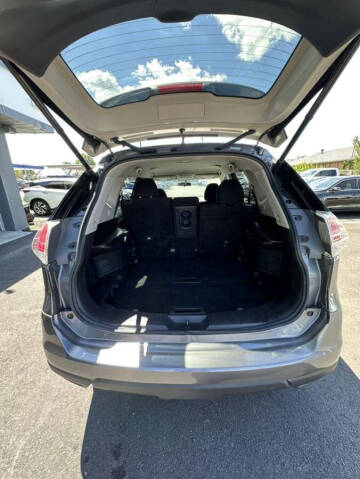 2015 Nissan Rogue SV