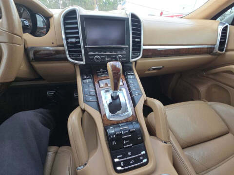 2011 Porsche Cayenne Turbo
