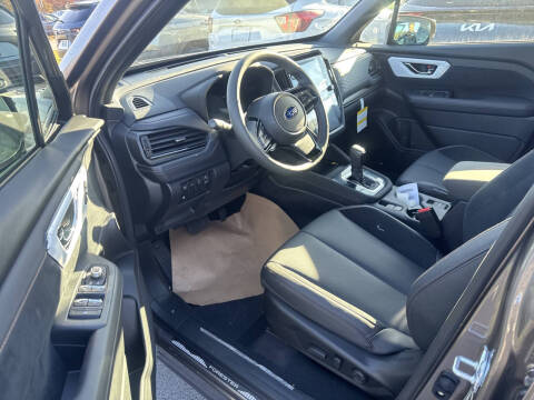 2025 Subaru Forester Touring Hybrid