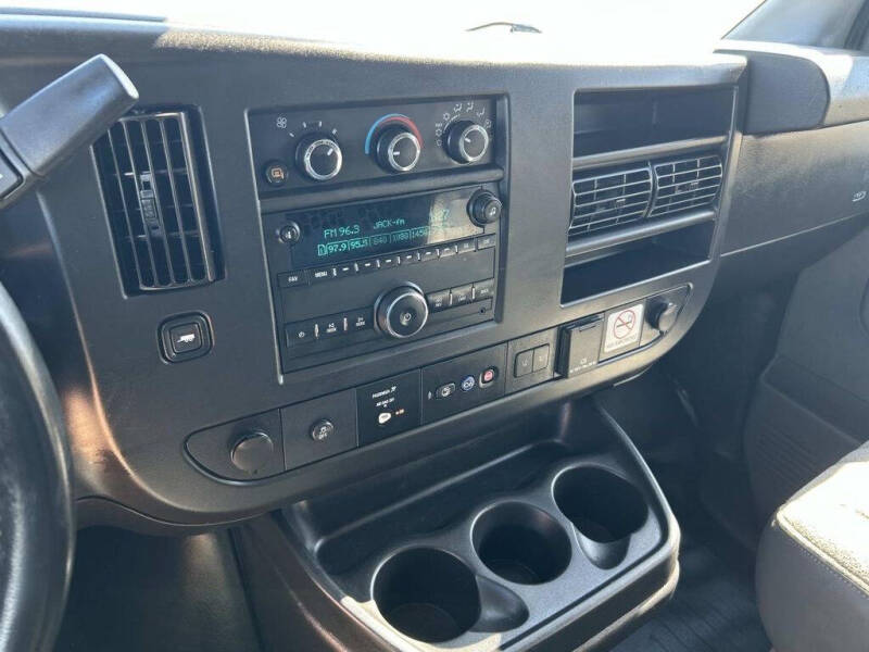 2020 Chevrolet Express 2500