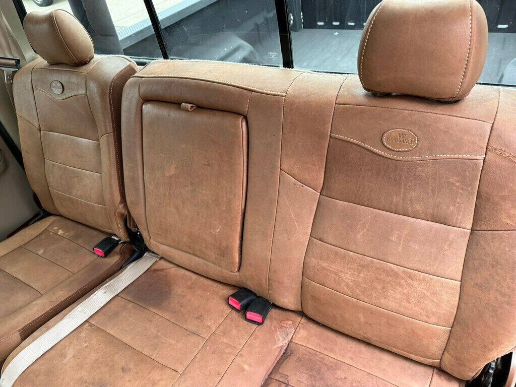 2005 Ford F-350 Super Duty 43