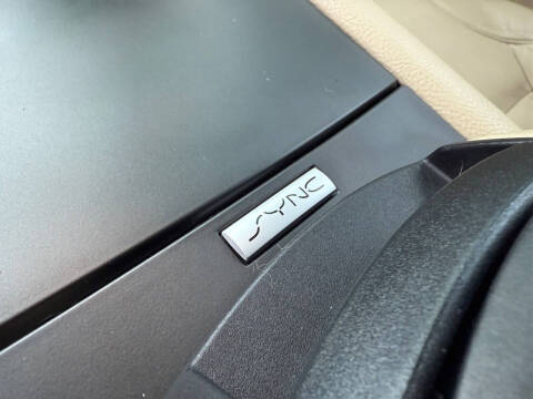 2015 Ford Taurus SEL