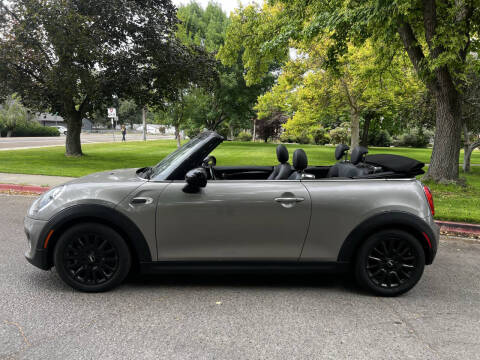 2019 MINI Convertible Cooper