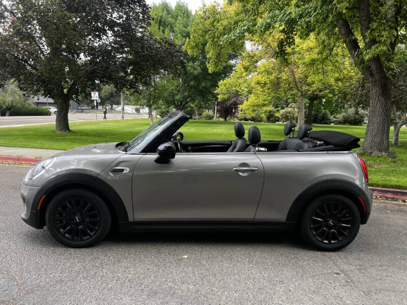 2019 MINI Convertible Cooper