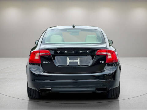 2015 Volvo S60 T5 Drive-E Premier