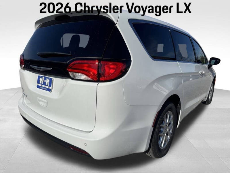 2026 Chrysler Voyager LX