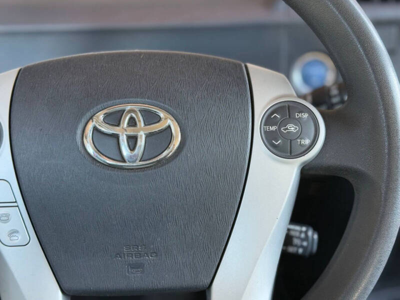 2013 Toyota Prius c Three