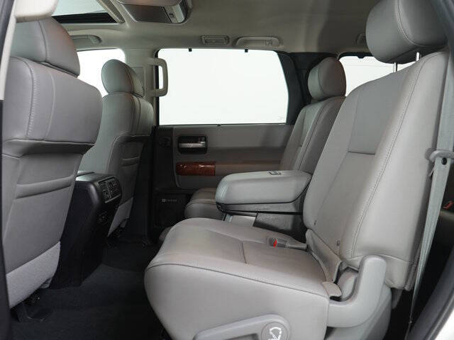2021 Toyota Sequoia Platinum