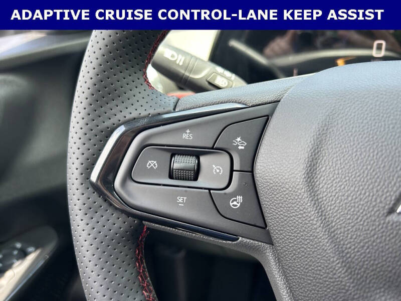 2025 Chevrolet Trax RS