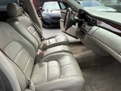 2003 Cadillac DeVille DHS