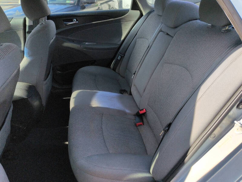 2011 Hyundai Sonata GLS