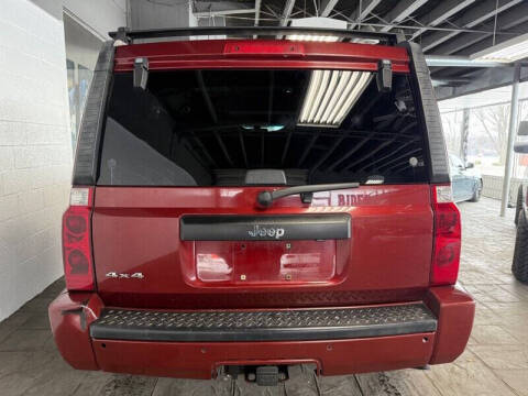 2008 Jeep Commander Sport