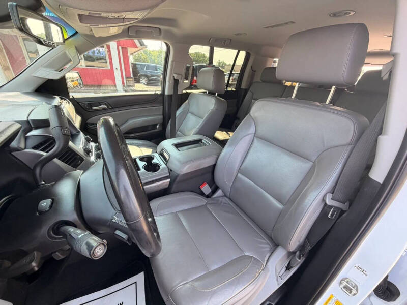 2020 Chevrolet Suburban LT